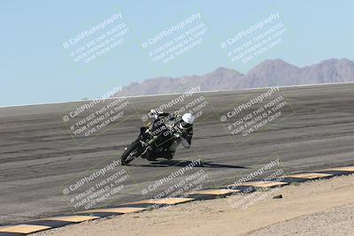 media/Oct-13-2025-Moto Forza (Mon) [[a66d839500]]/4-C Group/Session 2 (Bowl)/